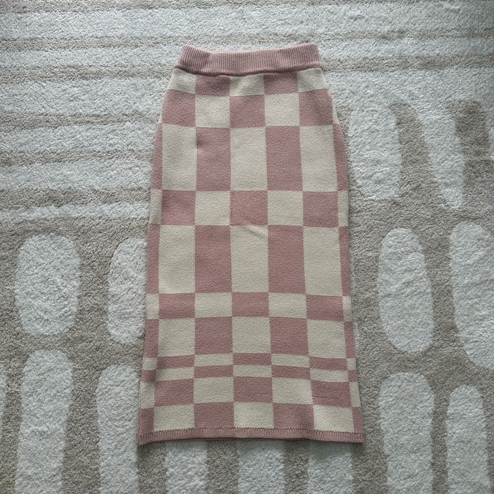 Anthropologie En Saison Pink and Cream Knit Pencil Skirt